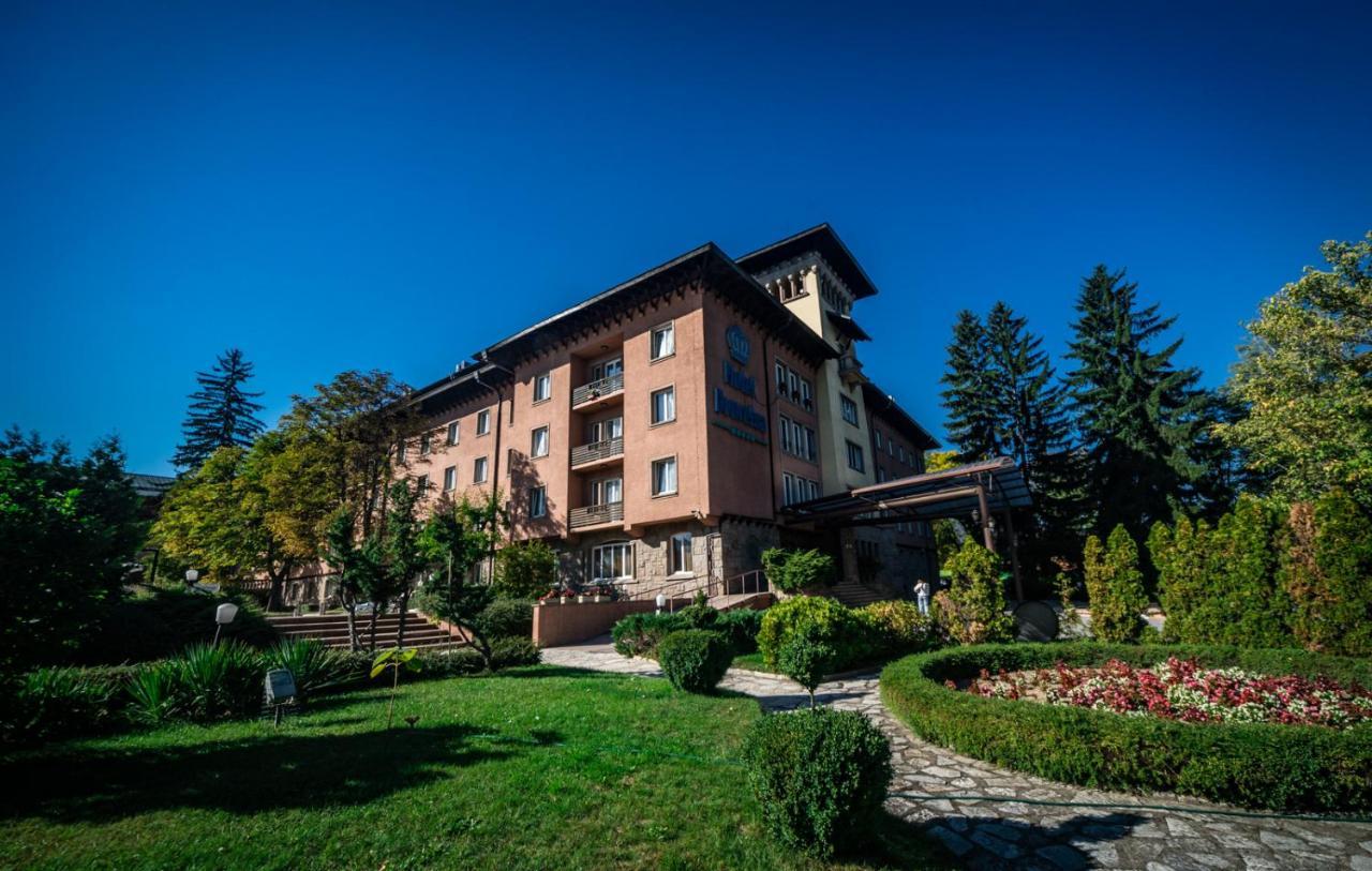 Spa Hotel Dvoretsa فيلينغراد المظهر الخارجي الصورة