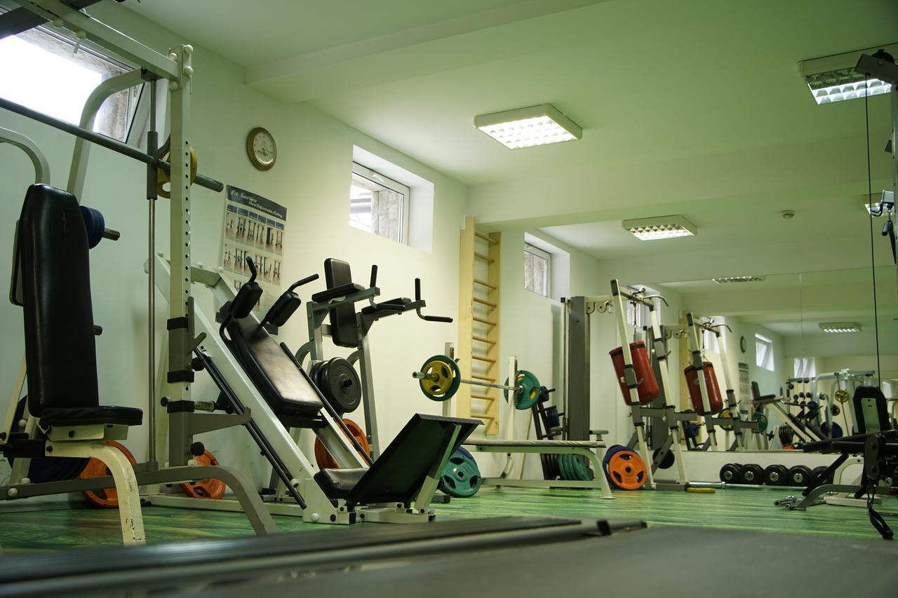 Spa Hotel Dvoretsa فيلينغراد المظهر الخارجي الصورة The gym at the University of Freiburg