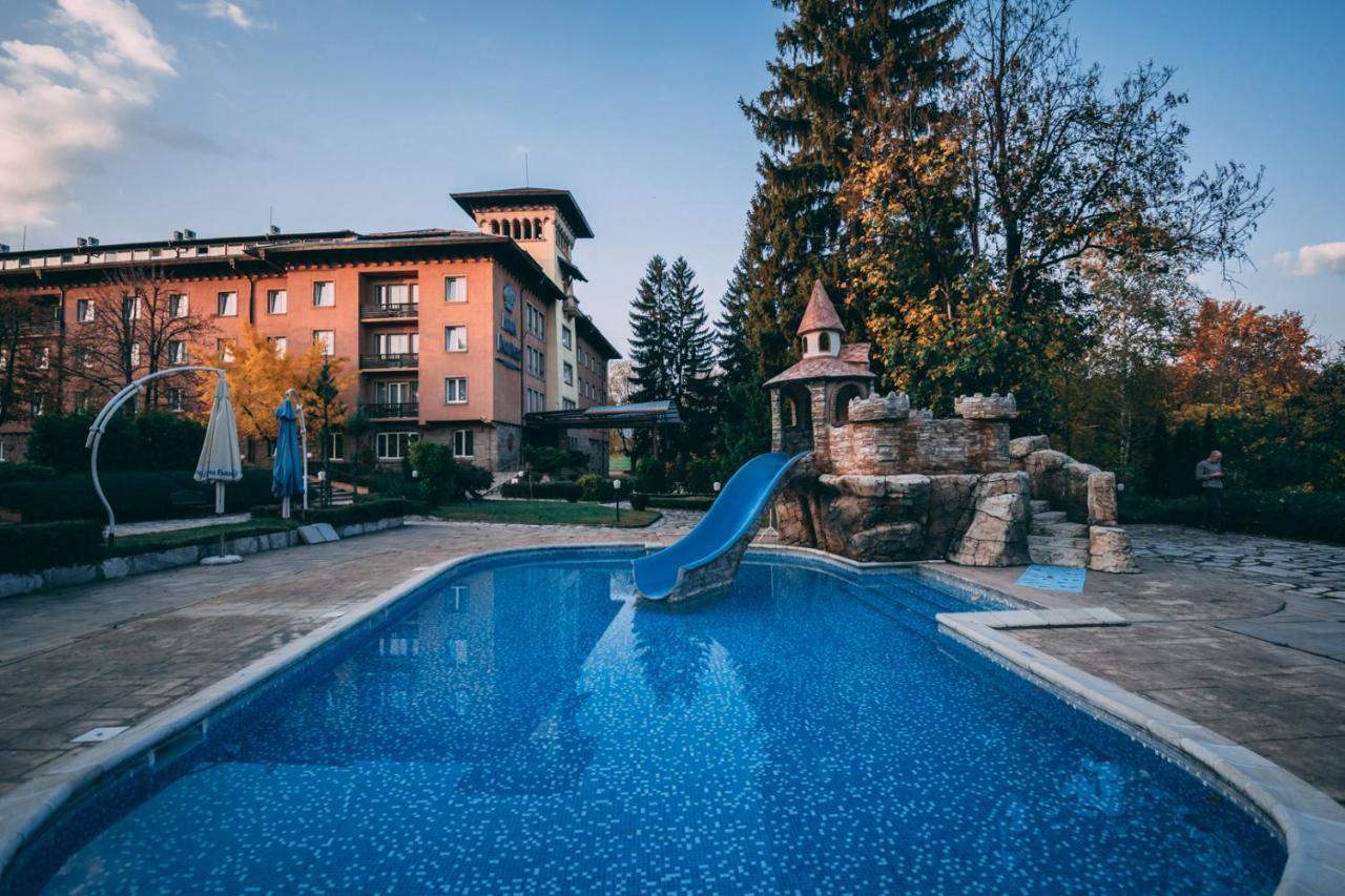 Spa Hotel Dvoretsa فيلينغراد المظهر الخارجي الصورة